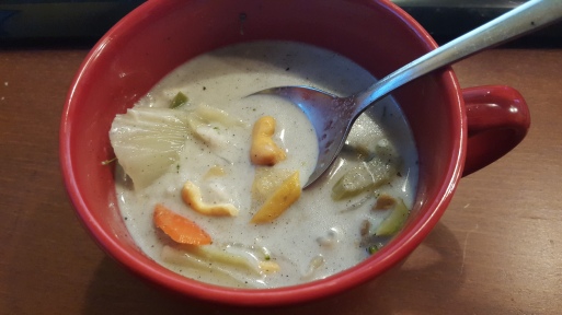 Just a hearty veggi cream soup~ ^^